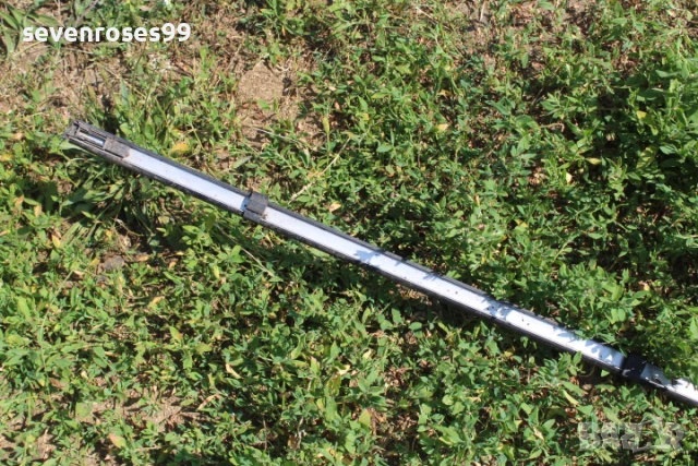 Лайсна таван лява Мазда 3 2008 2.3i 158hp Mazda 3 седан, снимка 7 - Части - 50661511