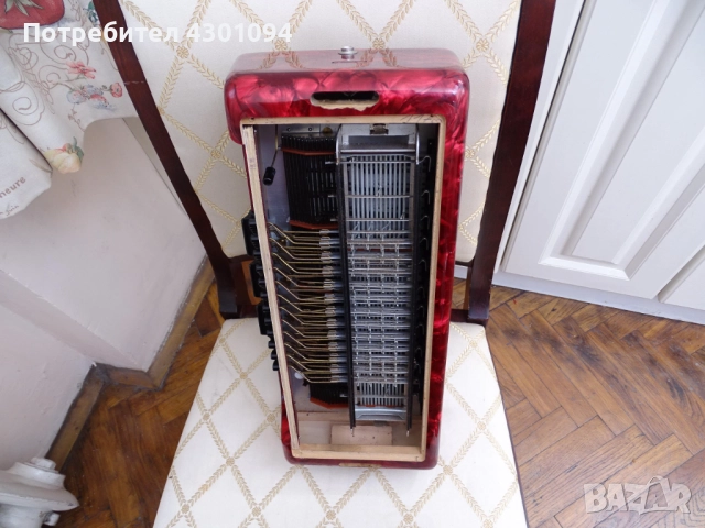 Корпус (баси) с тарги за Акордеон Weltmeister Stella 60 баса, снимка 6 - Акордеони - 52362021