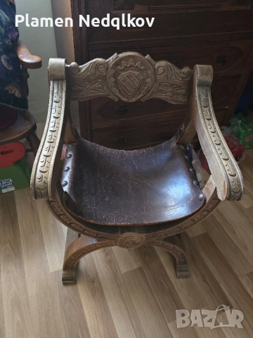 Старо столче,седалка кожа със подлакътници , снимка 4 - Антикварни и старинни предмети - 51513493