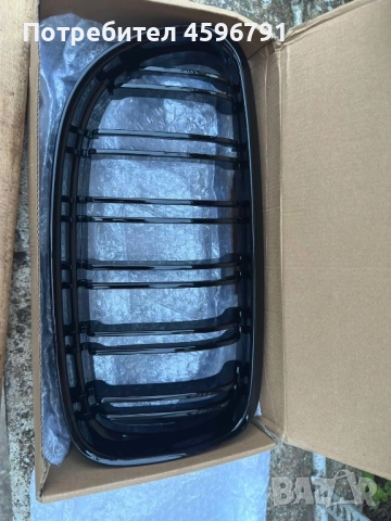 Черни двойни бъбреци BMW E90 LCI, снимка 2 - Аксесоари и консумативи - 51737064