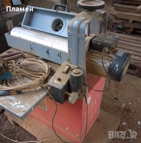 Машина за шлайфане на плоскости