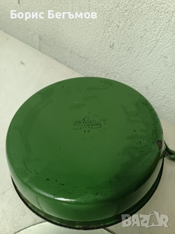 Емайлиран тиган- 24см., снимка 3 - Съдове за готвене - 53066064