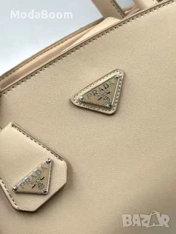 Prad🅰️ дамски чанти Различни цветове , снимка 3 - Чанти - 48835250
