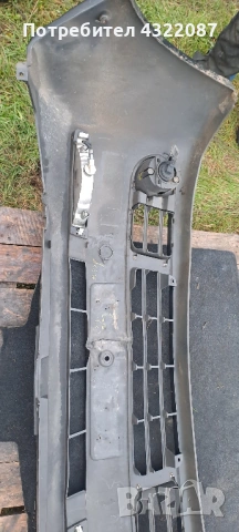 Предна броня от Опел Виваро / Opel Vivaro 2.5 CDTI 135 к.с, снимка 7 - Части - 53477290