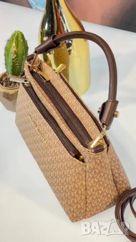 чанти michael kors, снимка 13 - Чанти - 51454720