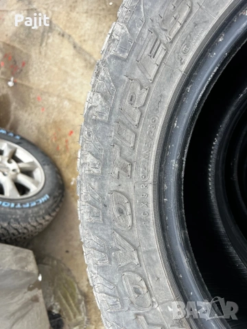 4 броя гуми TOYO AT, снимка 2 - Гуми и джанти - 53587672