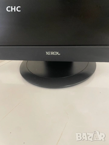 Монитор за компютър xerox, снимка 3 - Монитори - 53607761