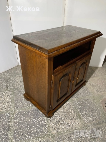 Масивен шкаф, снимка 2 - Шкафове - 52838966