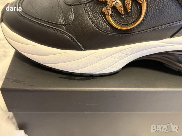 Pinko обувки -естествена кожа, снимка 2 - Дамски ежедневни обувки - 53290701