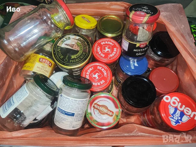 малки и средни буркани с капачки микс