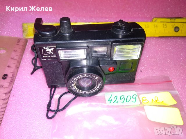 БАКЕЛИТОВО ДЕКОРАТИВНО КОЛЕКЦИОНАРСКО МИНИ ФОТОАПАРАТЧЕ ИГРАЧКА ВИНТИДЖ МОДЕЛ 42909, снимка 2 - Колекции - 44222283