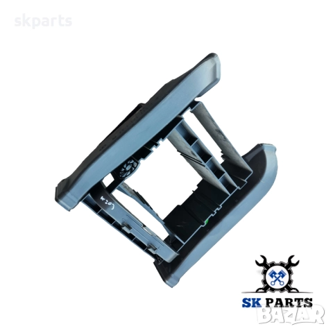 Централна конзола за Mercedes w203 / Мерцедес ц, снимка 2 - Части - 51894133