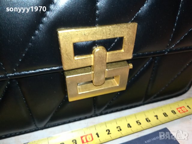 ЧАНТА-ЧЕРНО И ЗЛАТО 1008231257, снимка 3 - Чанти - 41813806
