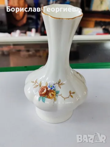 Ваза вазичка костен порцелан