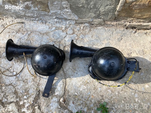 Комплект Тромби/клаксон ретро автомобили Волга Газ 21, снимка 2 - Антикварни и старинни предмети - 40761404