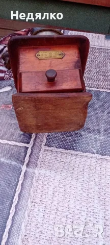 Стара немска кафемелачка,1920г,махагон,бронз, снимка 12 - Други ценни предмети - 49166299