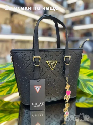 Guess Дамска Чанта Гес - Различни Цветове Код E1, снимка 4 - Чанти - 55788088