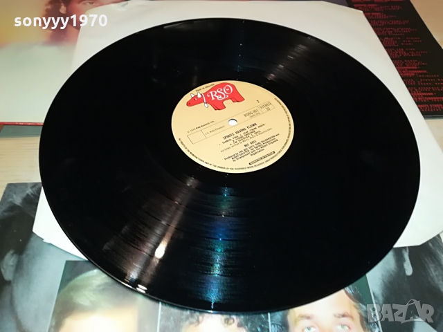 поръчана-BEE GEES-MADE IN ENGLAND 0903221947, снимка 11 - Грамофонни плочи - 36049894