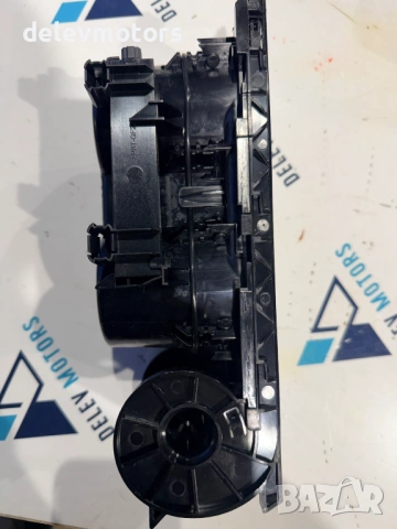 5E3862531C cup holder, поставка за чаши от Skoda Octavia 1.5TSI, двигател DXDB/DXDE , снимка 3 - Части - 53469412