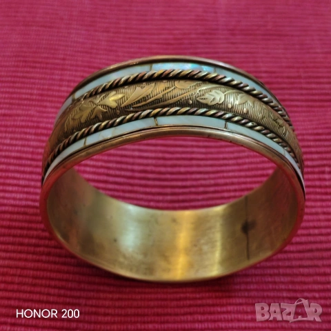 Месингова гривна със седеф. , снимка 6 - Гривни - 53660420