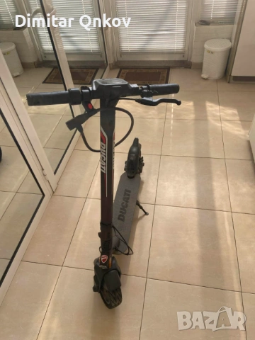 Електирически скутер - тротинетка DUCATI PRO-II PLUS TS, снимка 10 - Мотоциклети и мототехника - 53712487