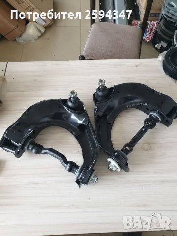 HYUNDAI  STAREX H1 2.4-2.5cc D-TD НОСАЧИ ГОРНИ CTR, снимка 1