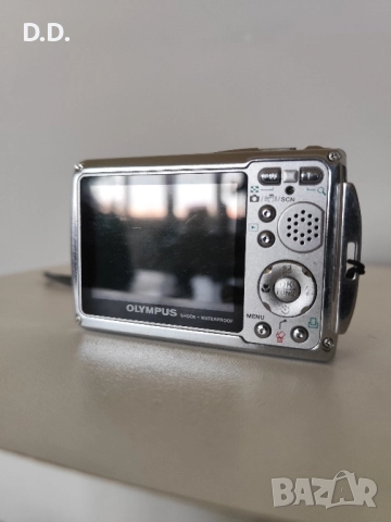 Дигитален фотоапарат Olympus M720SW с карта и зарядно, снимка 6 - Фотоапарати - 51908451