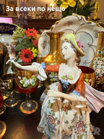 Sitzendorf Germany  Circa 1921-1927 “ Тиролката” - удивителна красота и великолепие Код P1868, снимка 8 - Декорация за дома - 53310930