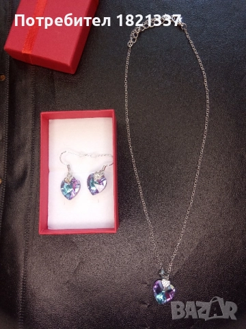 Комплект колие и обици , снимка 4 - Бижутерийни комплекти - 52680864