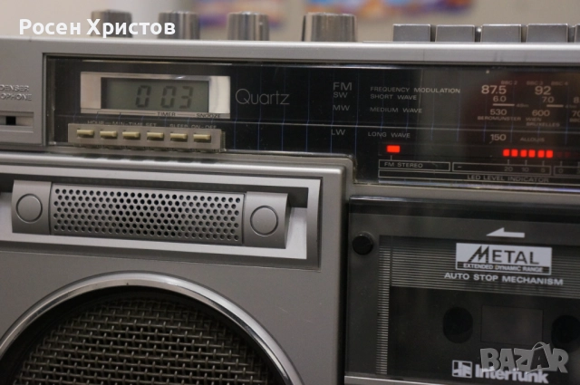 Радиокасетофон Hitachi TRK-7910EZ, снимка 8 - Радиокасетофони, транзистори - 52923331