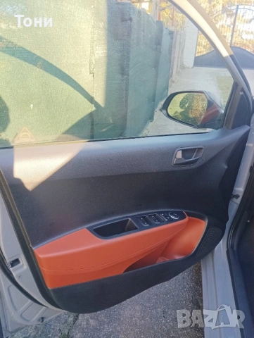 Hyundai i10 2014г, снимка 11 - Автомобили и джипове - 53003962