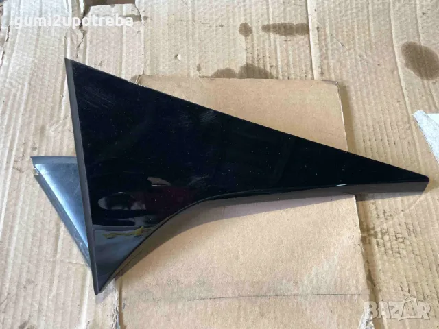 Спойлер Пета Врата Багажник Дясно 10A827940A VW ID.3 E11 pro