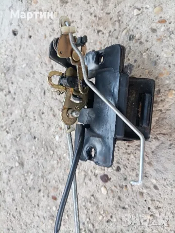 Брава на заден капак за Киа Соренто - Kia Sorento , снимка 4 - Части - 47776443