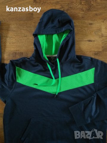 reebok - страхотно мъжко горнище 