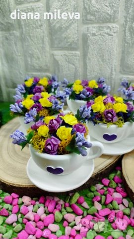 Сладурски чашки с нежни цветлета в лилаво и жълто!, снимка 2 - Декорация за дома - 52046730