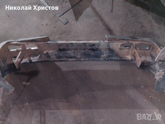 Задна броня Нисан Терано къса база, снимка 4 - Части - 52201965