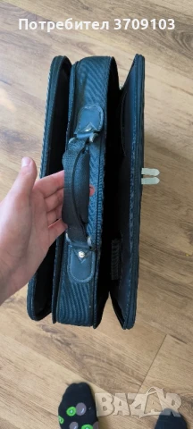 чанта за лаптоп, снимка 3 - Лаптоп аксесоари - 51375023