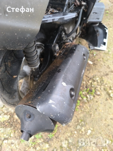 Suzuki Burgman 400 Цял на ЧАСТИ, снимка 2 - Мотоциклети и мототехника - 52882474