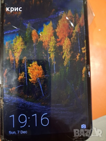 Продавам мобилен телефон Huawei 