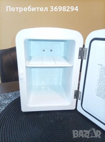 AstroAI 4L мини хладилник - преносим охладител и нагревател за грижа за кожата и напитки, снимка 2 - Хладилници - 53721283