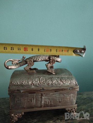 Стара кутия, снимка 4 - Други ценни предмети - 44432597