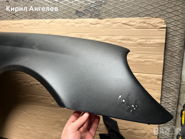 Десен калник за Mercedes C-class W203 (седан и комби), снимка 2 - Части - 53622400