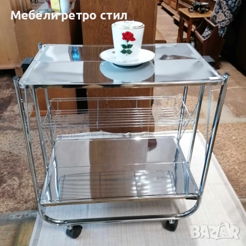 Сервизна  масичка на колелца с хромирана повърхност. Сгъваема и  лесно подвижна. , снимка 5 - Маси - 52226065