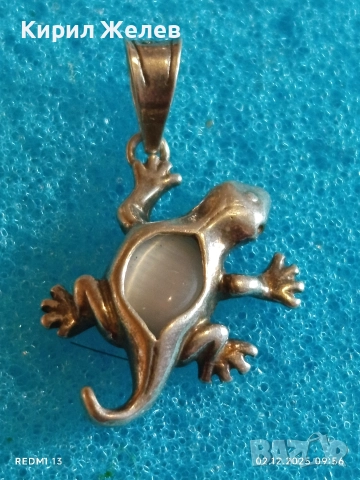 Сребърна висулка гекон с вграден лунен камък майсторска ръчна изработка 49278