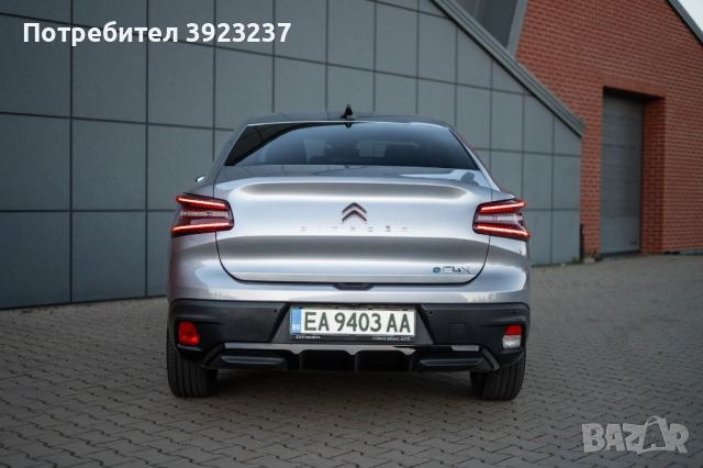 Citroën ë-C4 X – 2024 г., най-високо ниво на оборудване, като нова!, снимка 6 - Автомобили и джипове - 52323413