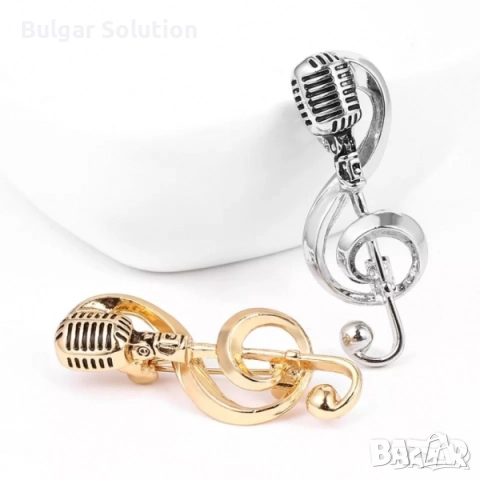 Красив нотен знак и микрофон 3D музикален аксесоар