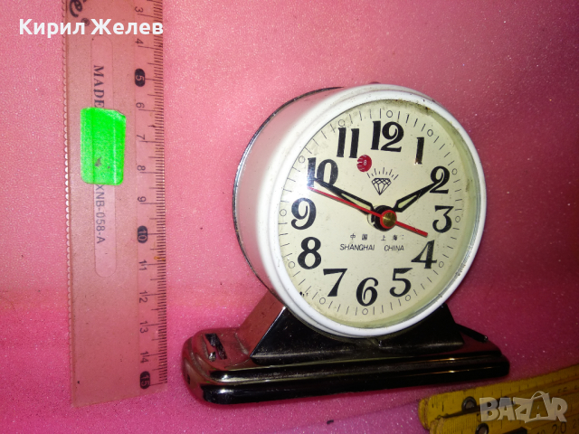 CHANGHAI CHINA Стар КОЛЕКЦИОНЕРСКИ МЕХАНИЧЕН ВИНТИДЖ МОДЕЛ БУДИЛНИК 20801, снимка 5 - Антикварни и старинни предмети - 44533888