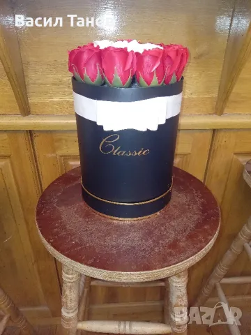 Кутия от вечни сапунени рози, снимка 3 - Ръчно изработени сувенири - 49235255