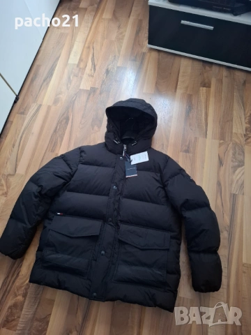 Tommy Hilfiger-Пухено яке, снимка 3 - Якета - 53099598