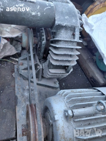 вакуум помпа, снимка 4 - Други машини и части - 53530838